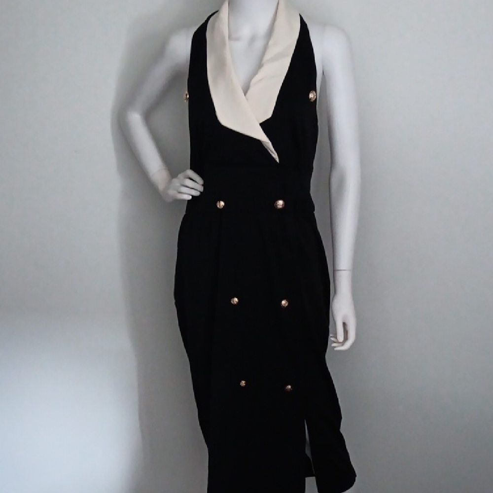 Chic Black and Cream Backless Dress
